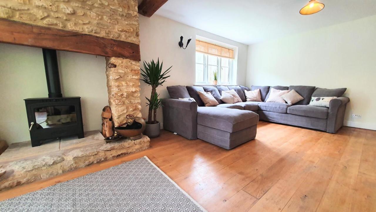 Glenfield Cottage - Secluded Luxury Deep In The Oxfordshire Countryside Wilcote Kültér fotó